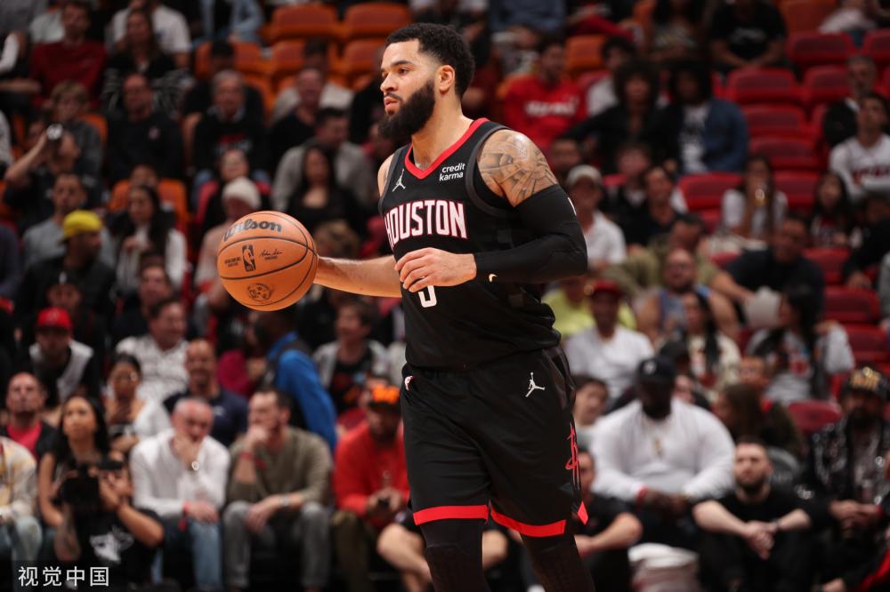 拉菲尼亚凭 拉菲尼亚凭